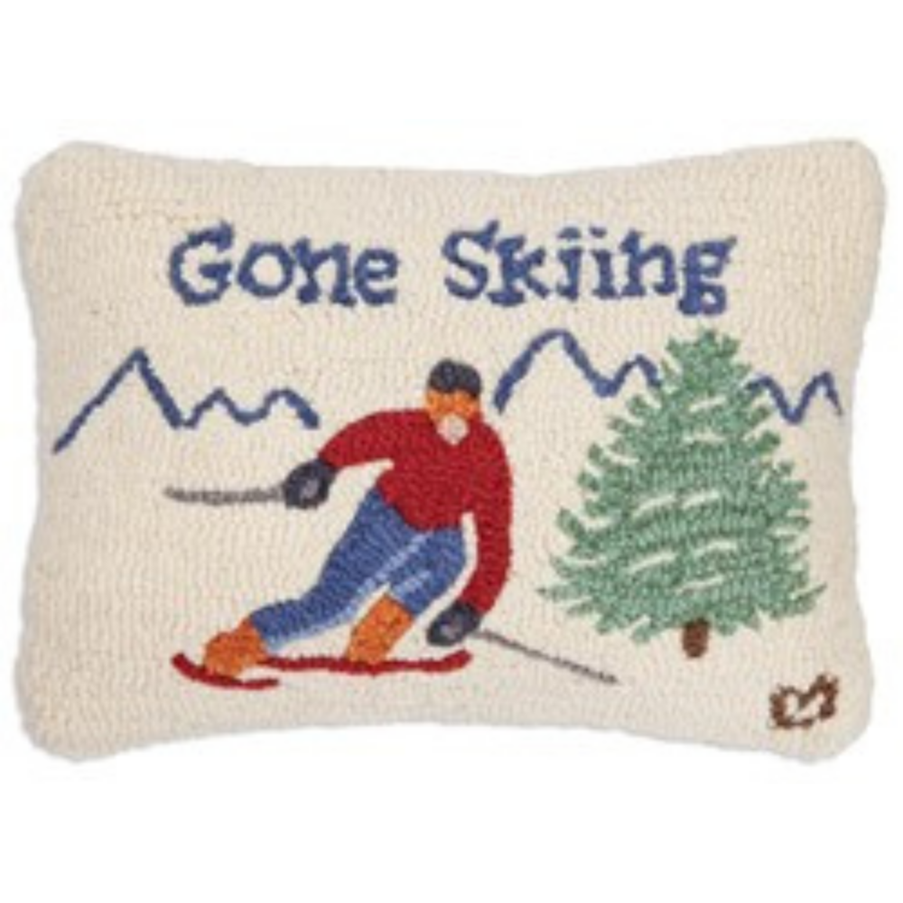 CHANDLER 4 CORNERS GONE SKIING HAND-HOOKED PILLOW