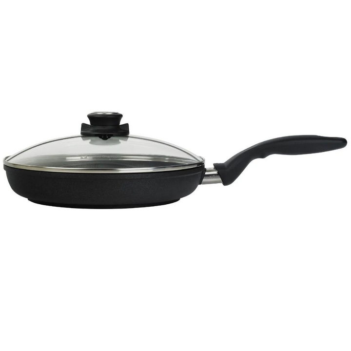 SWISS DIAMOND HD INDUCTION SAUTE PAN WITH LID 9.5"
