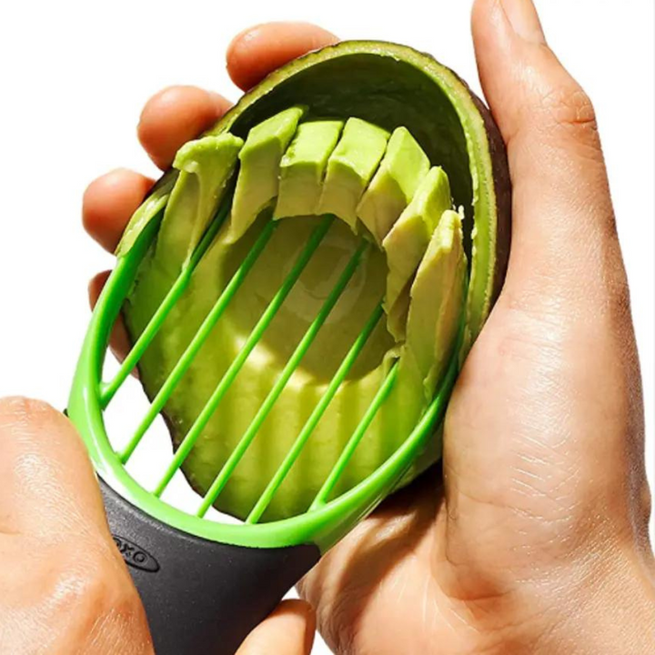 OXO GOOD GRIPS 3-IN-1 AVOCADO SLICER GREEN