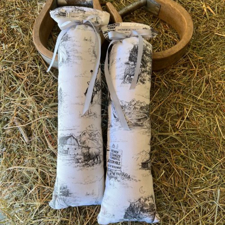 RENDEZOUS DESIGN Jackson Hole Toile Tall Pillows