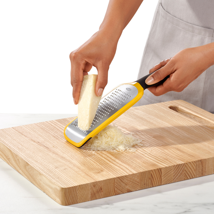 OXO GOOD GRIPS ETCHED MEDIUM GRATER YELLOW