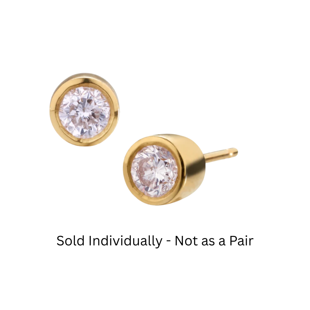ELIZABETH MOORE 18K Yellow Gold Aegis Diamond Stud Earring Individually Sold