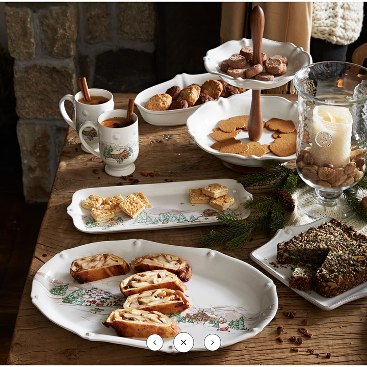 JULISKA Berry And Thread North Pole Hostess Tray