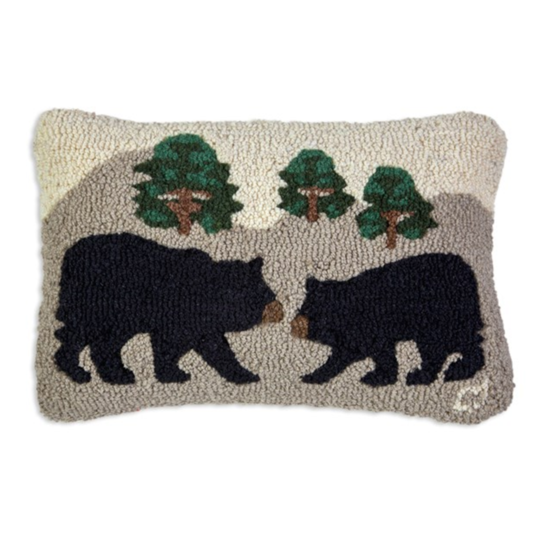 CHANDLER 4 CORNERS Hillside Bears Wool Hand Hooked Pillow