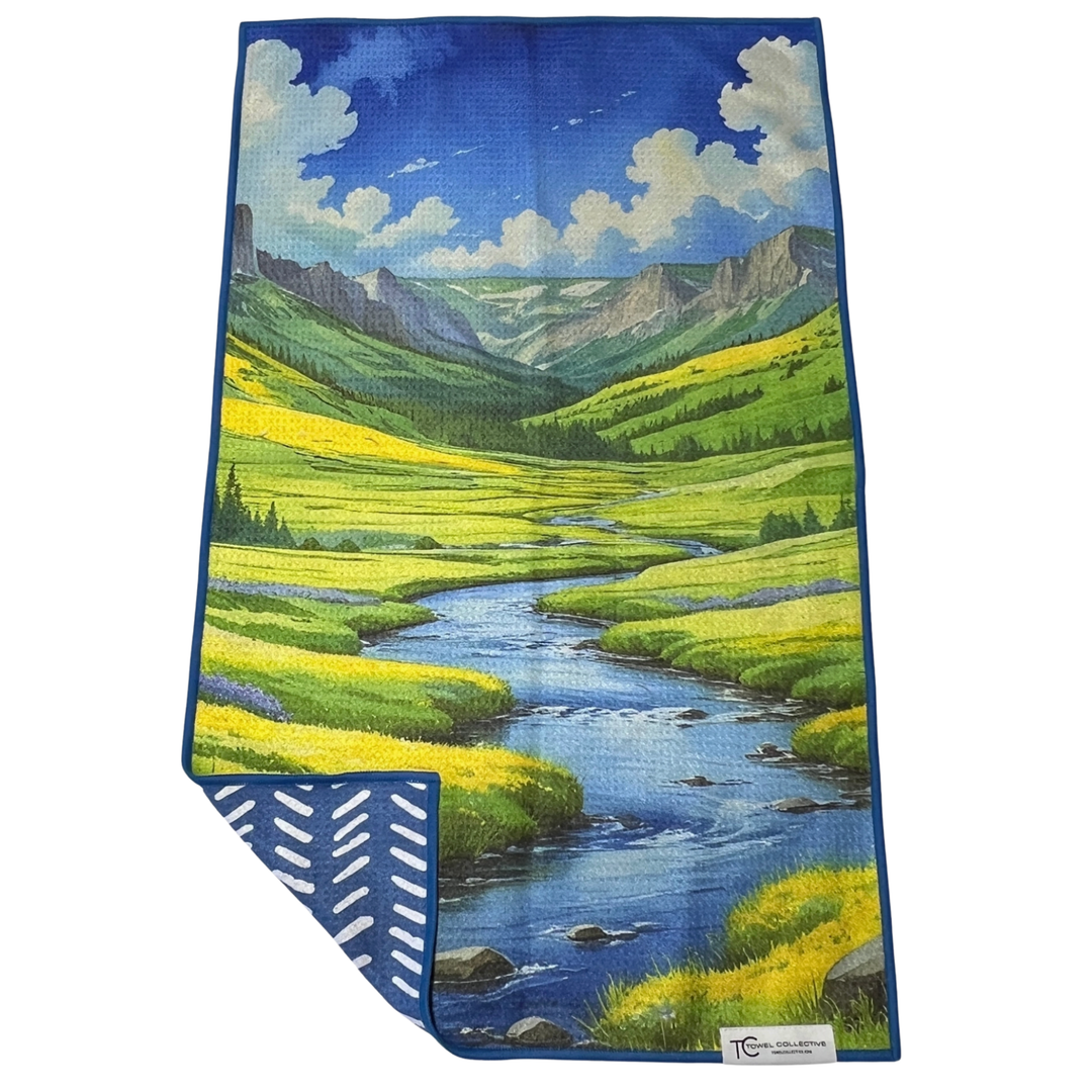 TOWEL COLLECTIVE Hayden Valley Yellowstone Kitchen Towel