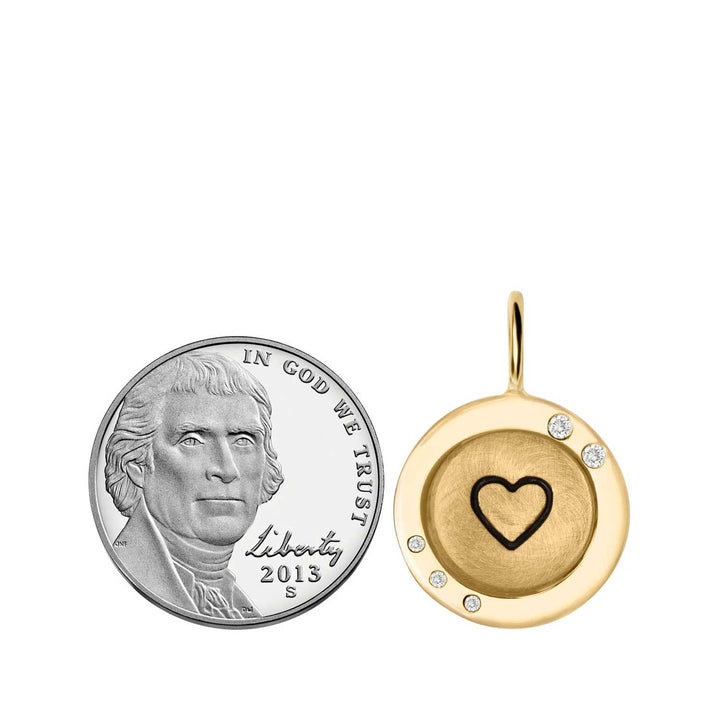 HEATHER B. MOORE YELLOW GOLD SIMPLE HEART WIDE FRAME ROUND CHARM
