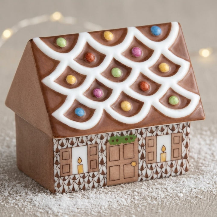 HEREND Cozy Gingerbread House in Chocolate
