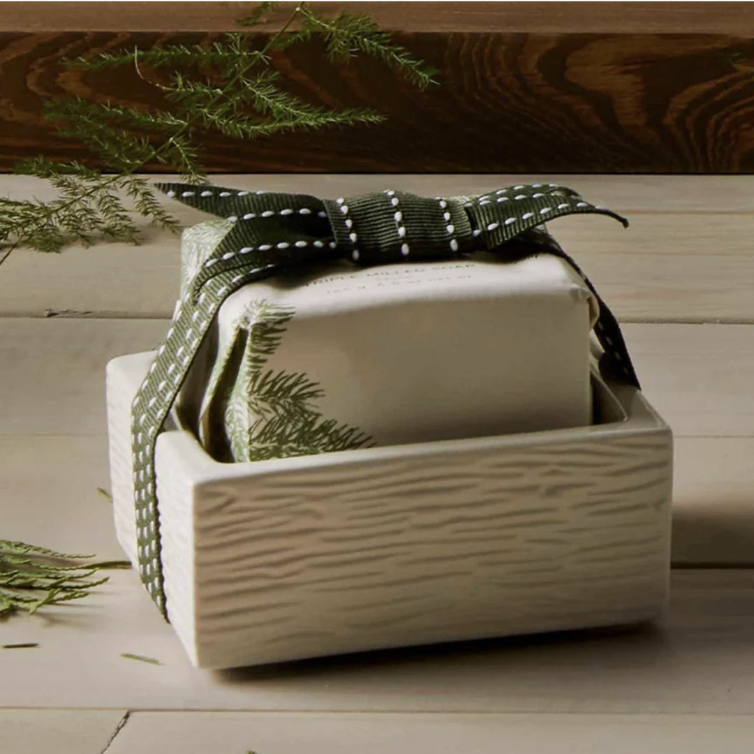 THYMES Frasier Fir Bar Soap & Dish Set