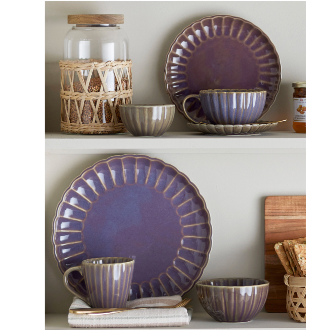 CREATIVE CO-OP Stoneware Ribbed Bowl With Shade Of Plum Glaze