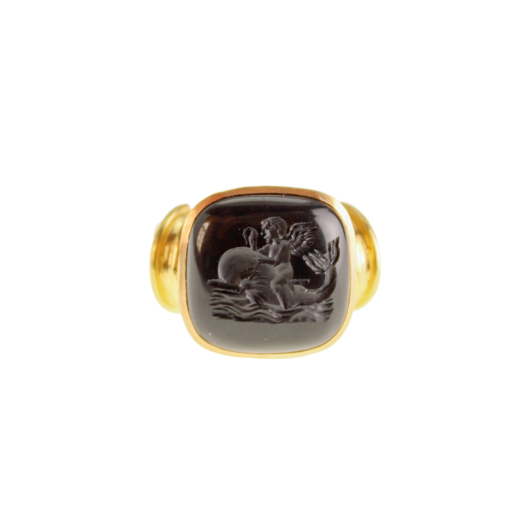 Black Onyx 19K Yellow Gold Cupid On Dolphin Ring