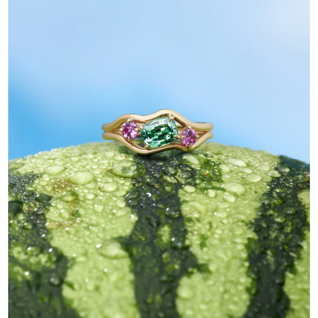 MELUZZA 18K Yellow Gold Watermellon Wave Ring