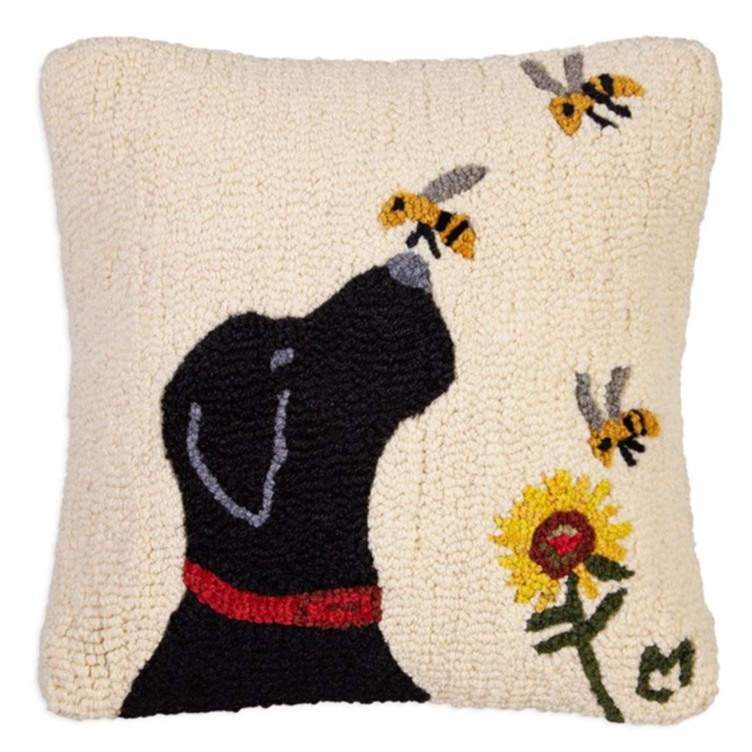 CHANDLER 4 CORNERS Black Lab With Bee And Flower Pillow