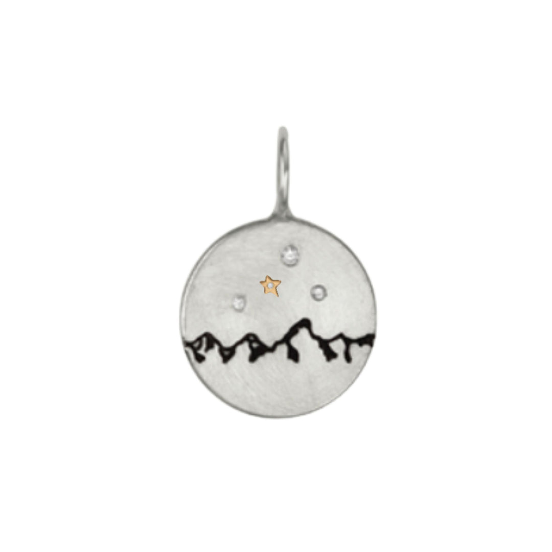 Tetons Medium Round Silver With One Raised Gold Star With Diamond