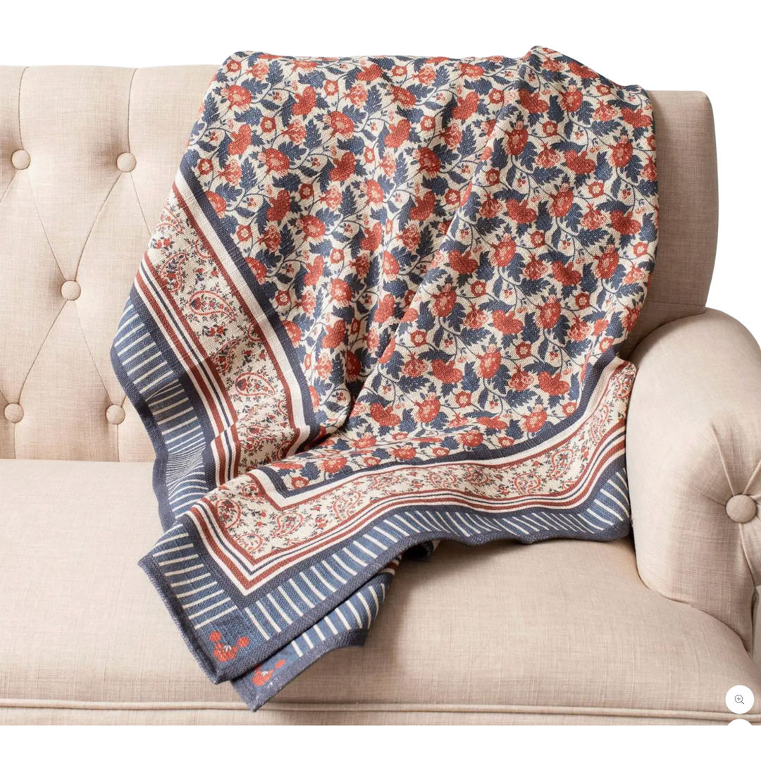 Americana Floral Tablecloth