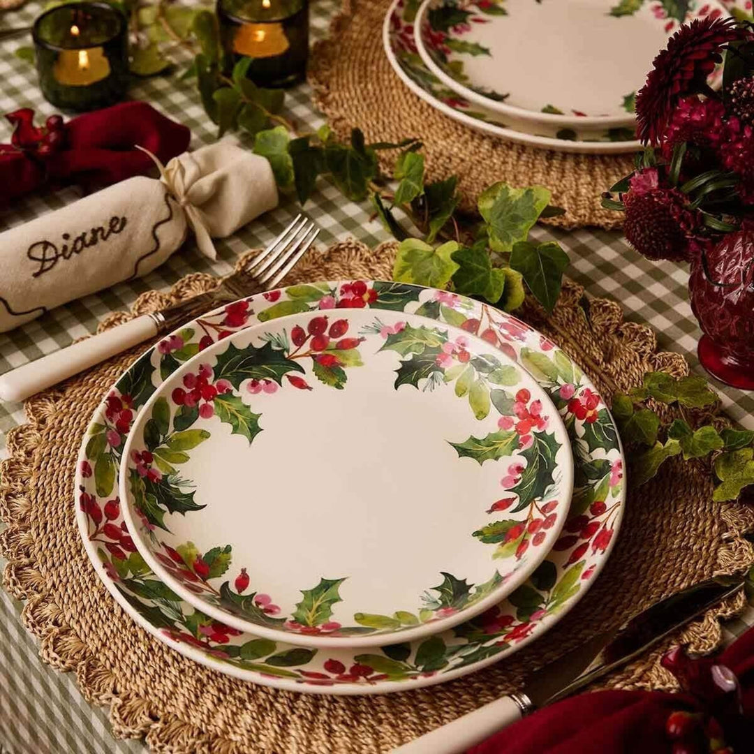 PORTMEIRION Botanic Garden Christmas Holly Salad Plate Berry Border