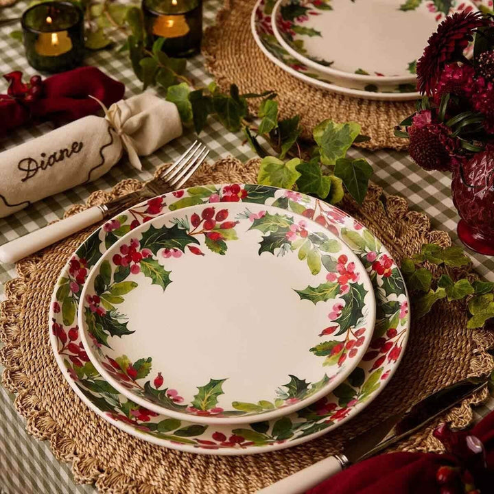 PORTMEIRION Botanic Garden Christmas Holly Salad Plate Berry Border