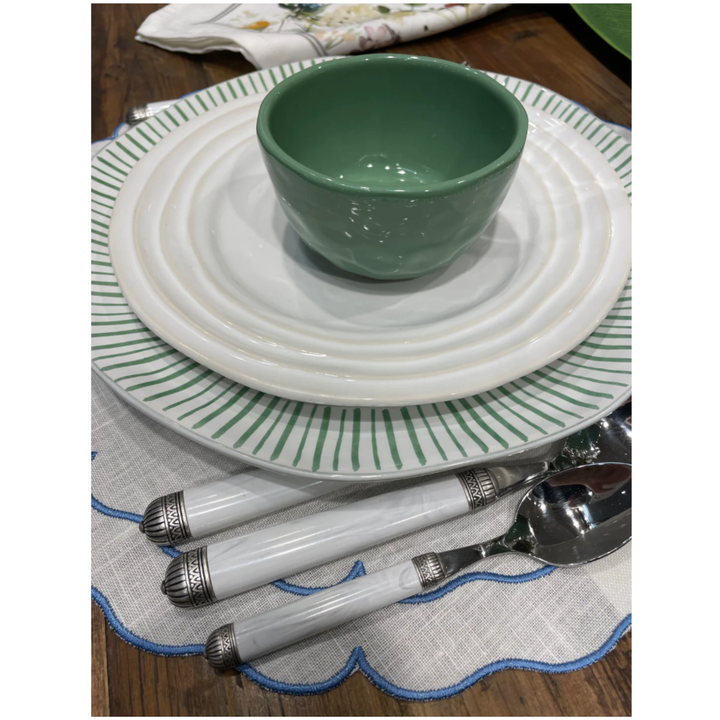 SKYROS Small Fern Green Madeira Meadow Oval Platter