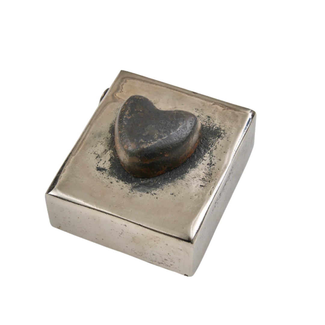 JAN BARBOGLIO JAN BARBOGLIO EL CORAZON BOX W/NICKEL HEART ON LID Default Title